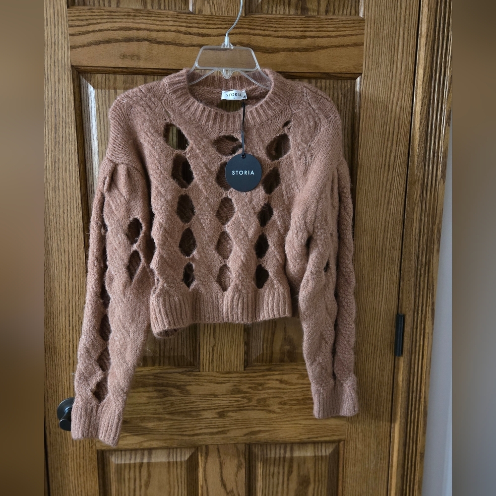 Storia Women's Brown Pink Sweater